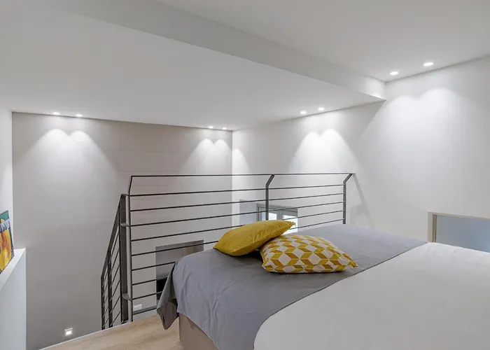 Roma - By Myhomeincomo 아파트